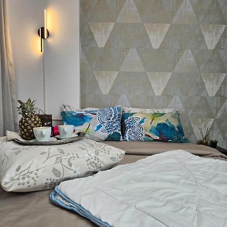 Kiwi Apart-Hotel 1Br Wi-Fi Free - Close To Old Town - Cozy Location - Shorter Or Longer Stay - R&M Boutique Bukarest Exterior foto
