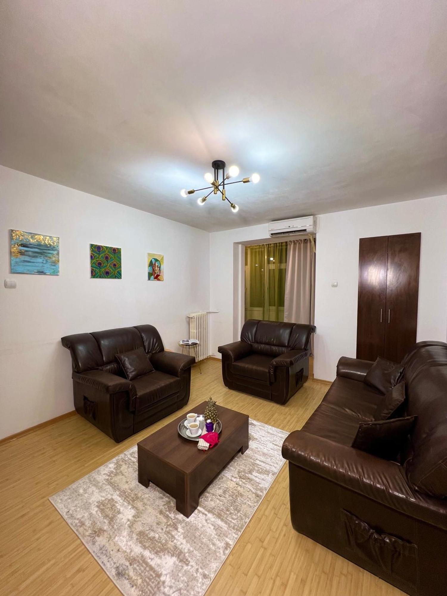 Kiwi Apart-Hotel 1Br Wi-Fi Free - Close To Old Town - Cozy Location - Shorter Or Longer Stay - R&M Boutique Bukarest Exterior foto